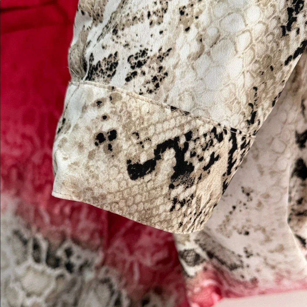 Calvin Klein Pink & Cream Ombre Snake-Print Blouse• EUC ore-owned condition - Picture 8 of 15
